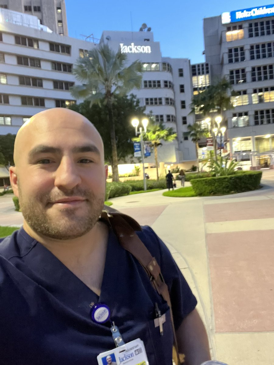 BRoseMDMPH's tweet photo. First day of residency. Made me think back to match day! Good times ahead :) #MDMPH https://t.co/EguKMnggk1