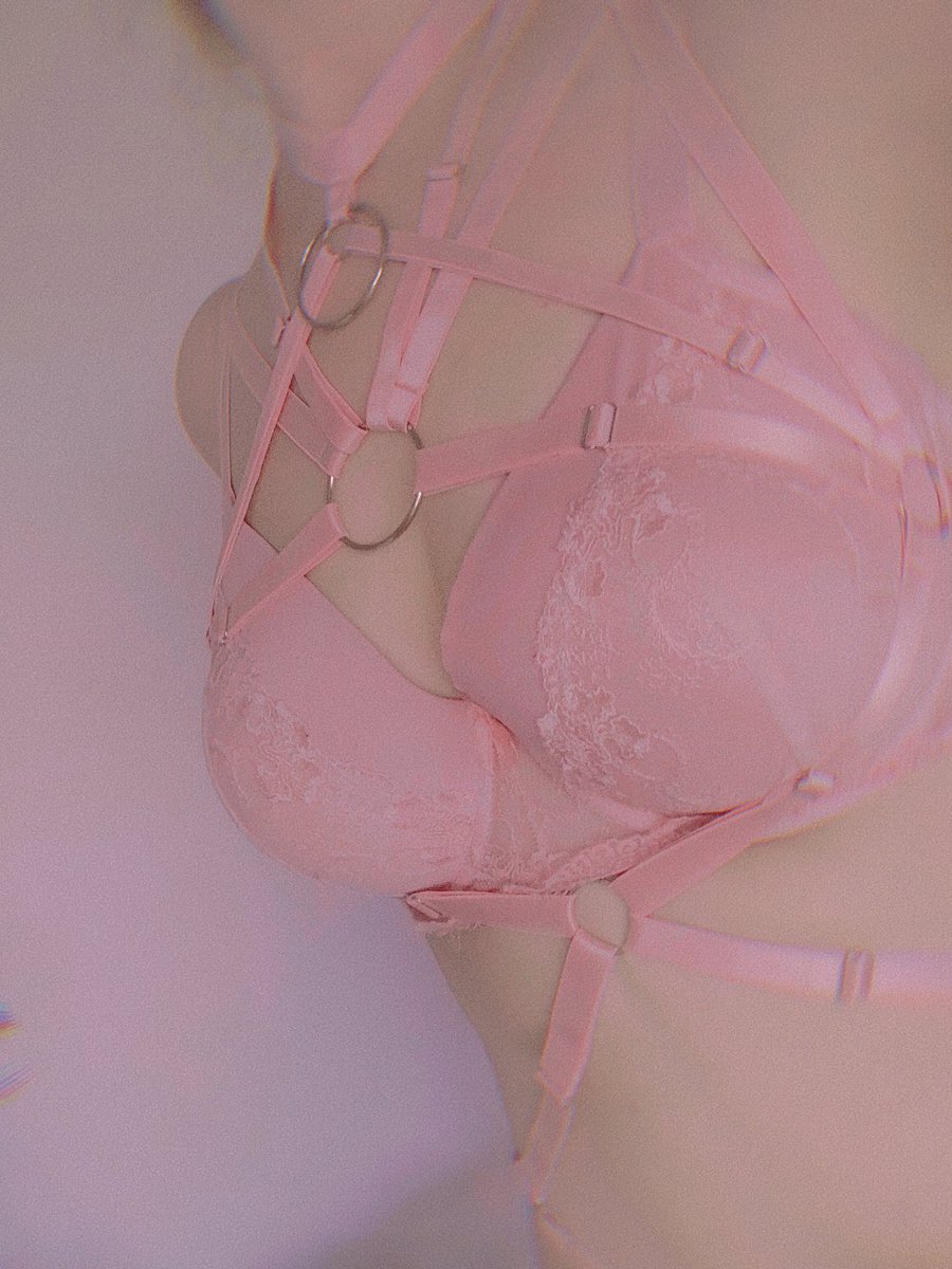 kinkypppy's tweet photo. Please grab me by my throat and call me yours. https://t.co/ixaW8Q2lcg