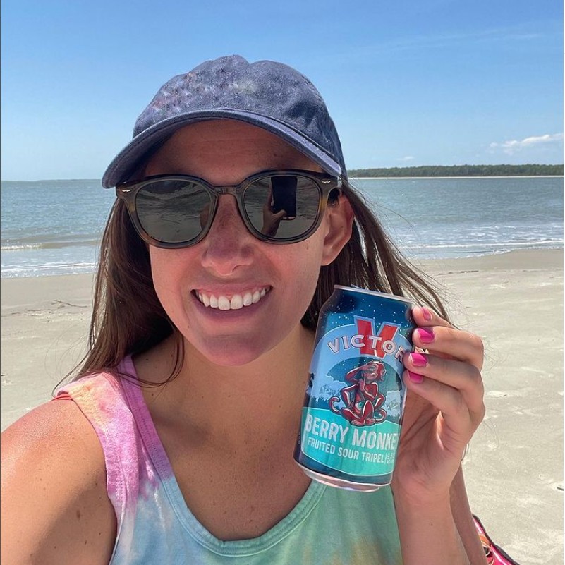 VictoryBeer's tweet photo. No better selfie than a beer selfie π·πΊ Think you've got what it takes to rep the @victorymonkeys? Head to https://t.co/VzlF1b9pvc to join the Crew b/c #IYKYK
#TasteVictory #ItsMonkeyTime
π· from our Crew @thatonebeergirl, @adventures.and.ales, @picturemoore, @workforyourbeer https://t.co/PfA7FQQDmC