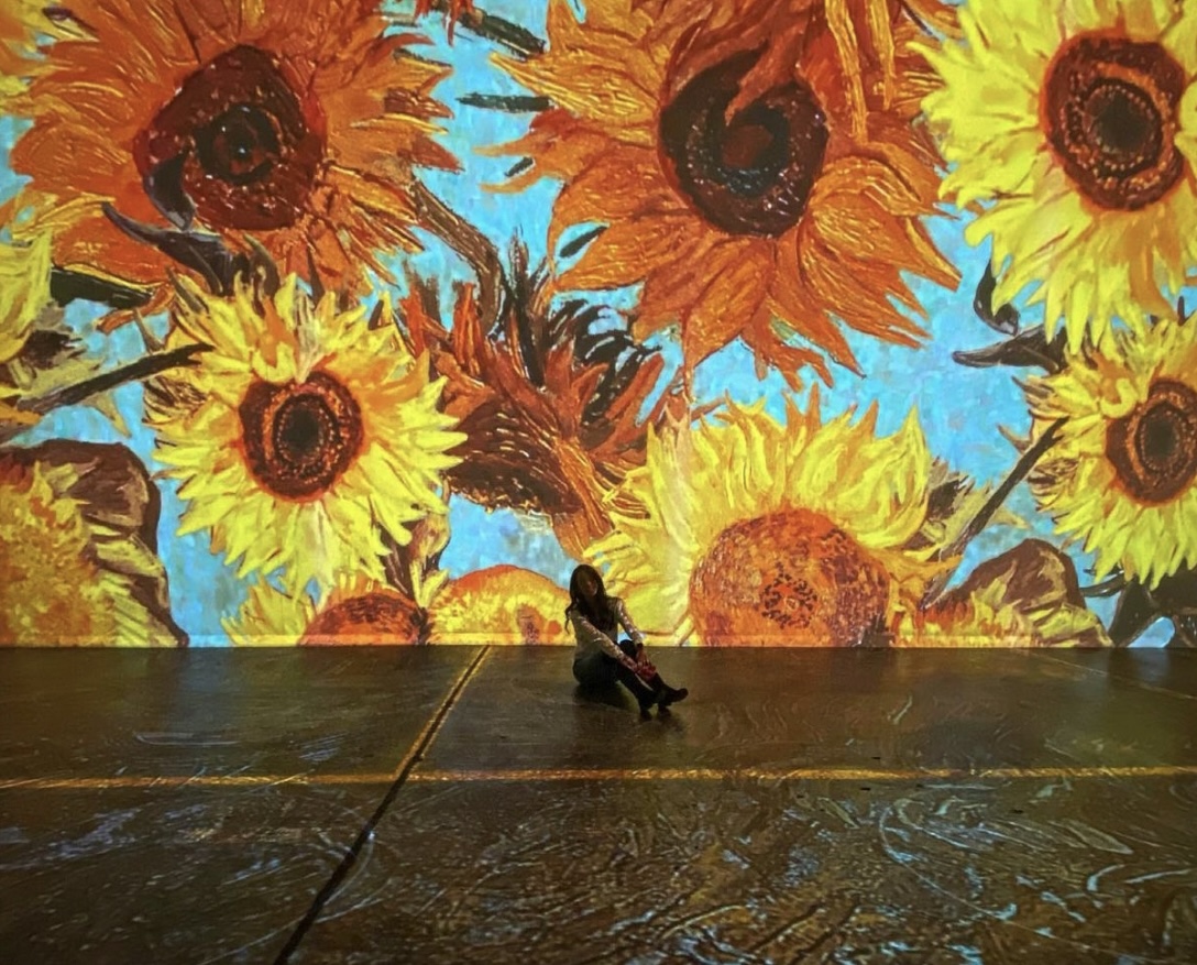 What people are saying in the City of Champs 🏆 

🌻 “We loved it!!! My family and I loved it!!!” - KR
🌻 “It really was a one of a kind experience and worth a visit.” - MB
🌻 “I found it absolutely mesmerizing” - LM

🎟: bit.ly/IVG-PIT 
📸: instagram.com/feliciadeprator