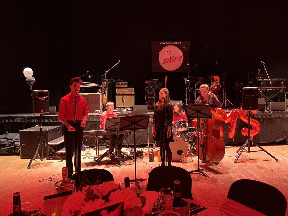 BedfordModern's tweet photo. When the BMS Parents’ Association organise an event they do it in style! The fabulous PA ball this evening @Bedfordcornexch was a sellout and for good reason. Huge thanks to the organisers for their hard work and to all the guests for making it a night to remember. #bmscommunity https://t.co/krMhsCMmr6