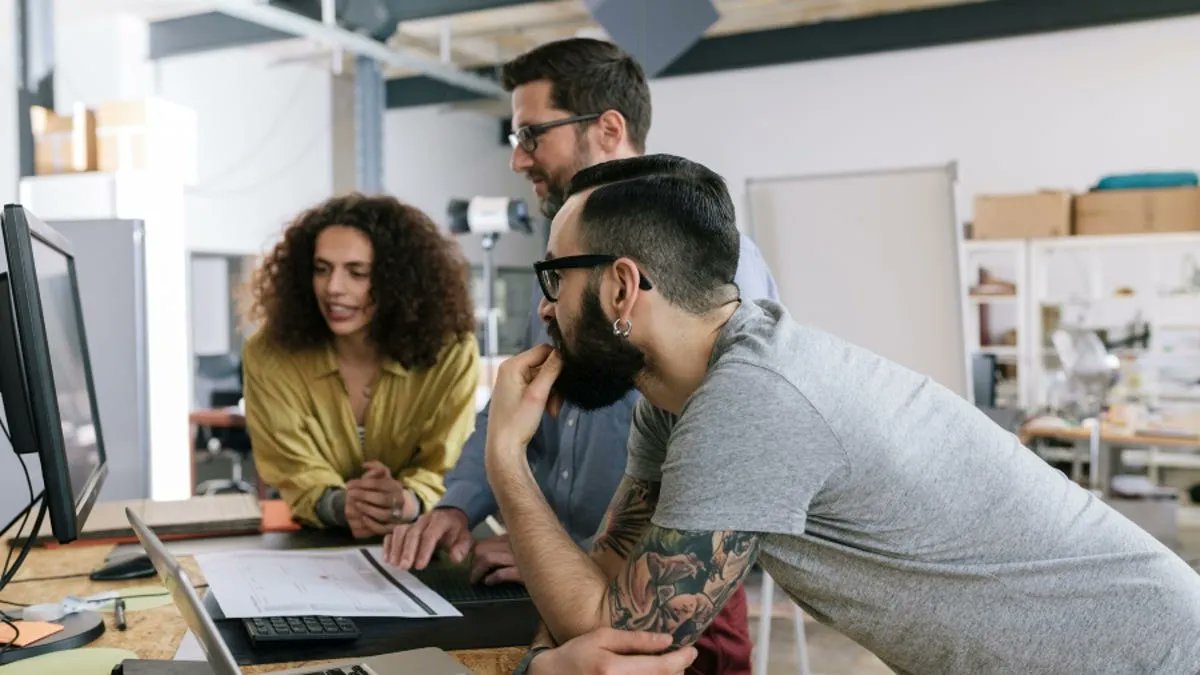 glenbenjamin's tweet photo. Demand for #techbased #roles continues to run high companies have been forced to increase their #reliance on and #investment in #technology over the past 2 1/2 years That's left them with a number of gaps @glenbenjamin @LANINFOTECH #becybersmart #besafe
https://t.co/uoJAKKys5W https://t.co/3dsI7RV7yG