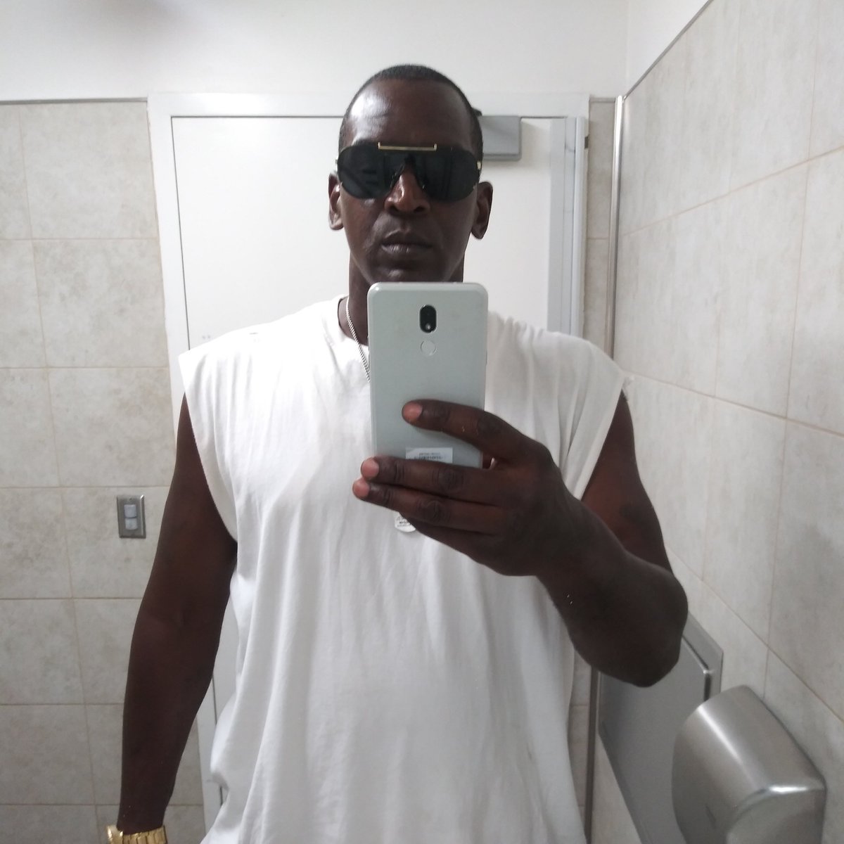 T5bone's tweet image. #NewProfilePic