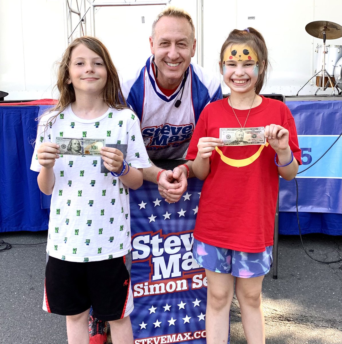 <a href="/wallingford350/">Wallingford350</a>  Thank you for inviting me to your BIG celebration! And congrats to my Simon Sez winners Zack &amp; Katie!  #CashMoney