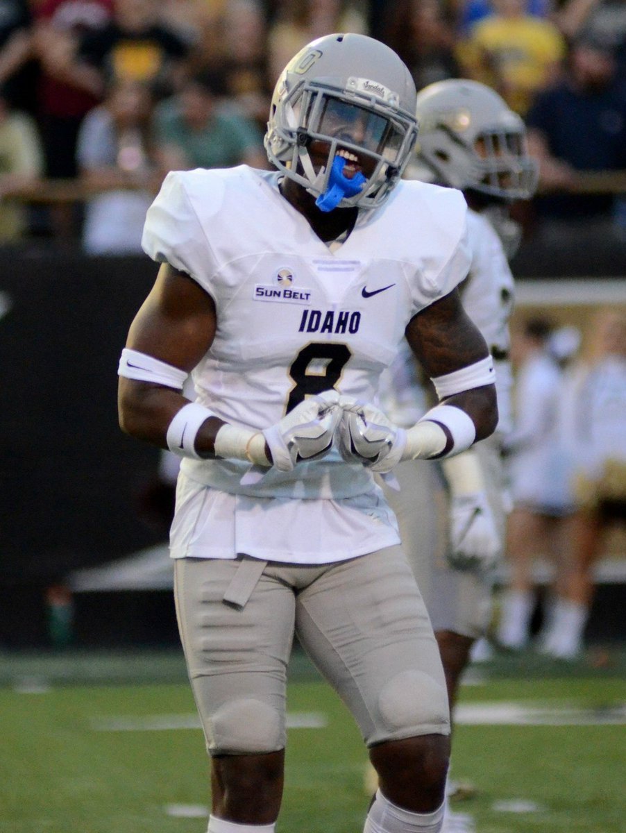 <a href="/Ballhawk__8/">Armond Hawkins JR “Mondo”</a>