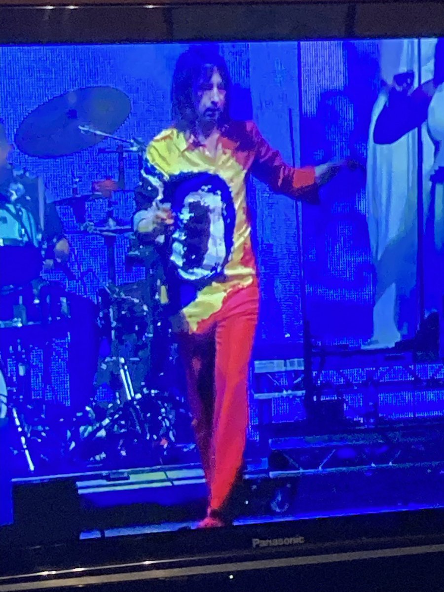 Cadburys cream egg or Primal Scream #glastonbury