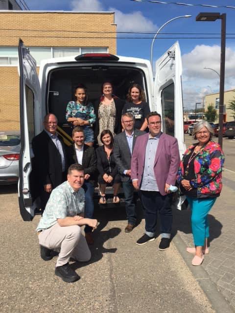 jeremycockrill's tweet image. Exciting day in the Battlefords with @everetthindley to celebrate the opening of the Harm Reduction Van and the Rapid Access to Addictions Medicine (RAAM) Clinic. These investments are key as work to help those in our community living with addictions and mental health challenges.