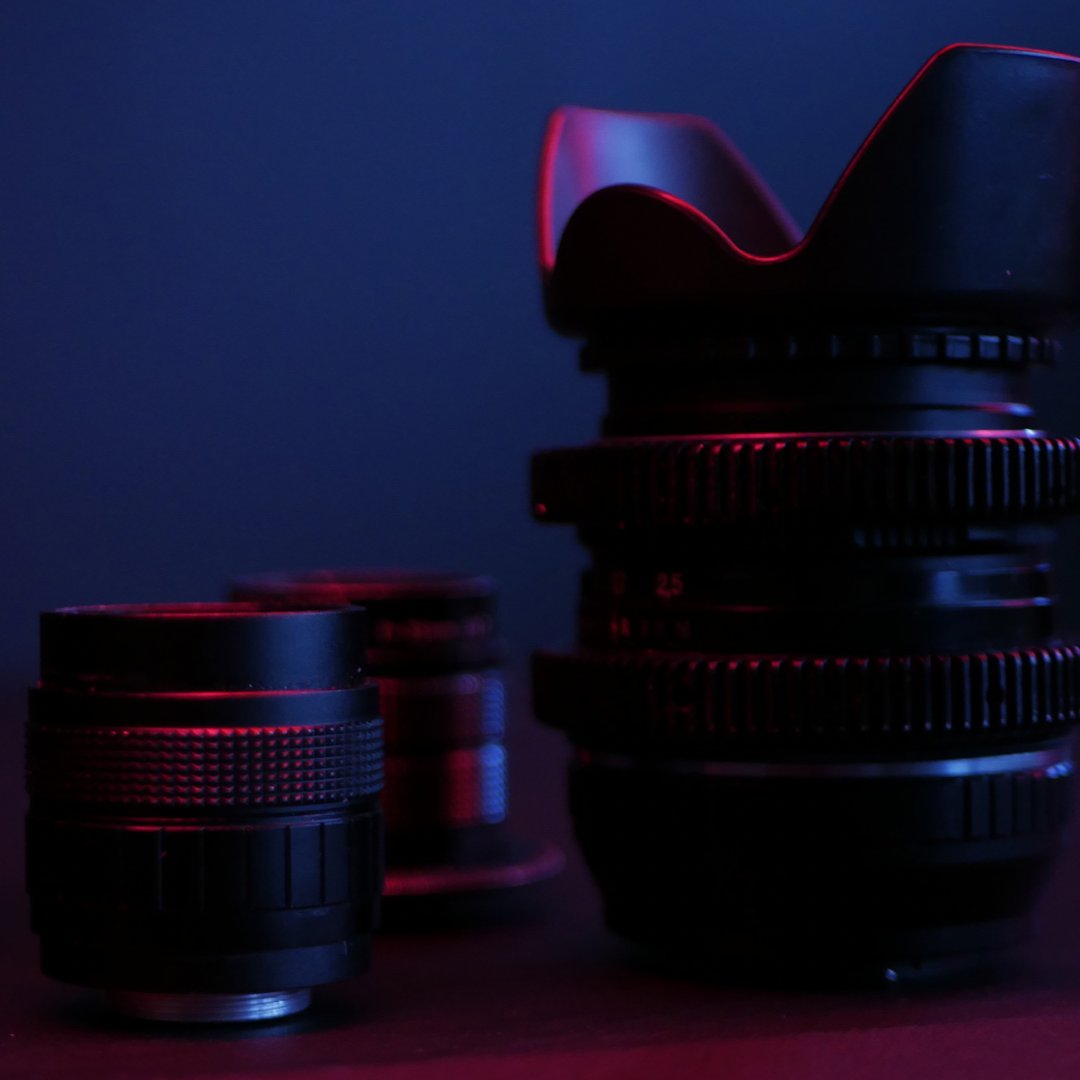 FLYWALLSTUDIO's tweet photo. Learn photography from the best in the game. Summer workshops coming soon!
Stay tuned on https://t.co/8lec5czPMC 
#photography #sessions #wecreativesmeet #lens #capturethemoment #masteryourcraft https://t.co/d1BFvG4PM7