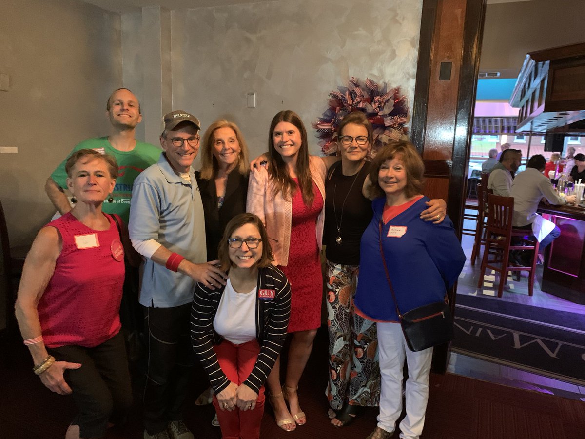PhilaFreedomGuy's tweet photo. #WhereIsGUY (& Chris) so, after our Sball win. I joined Chris for a fun event at #30Main to support my next StateRep #SarahMarvin. A teacher committed to helping children succeed—knowing that parents are their first & most important teachers. 👍🗽🇺🇸😊 https://t.co/TX193cZVOr