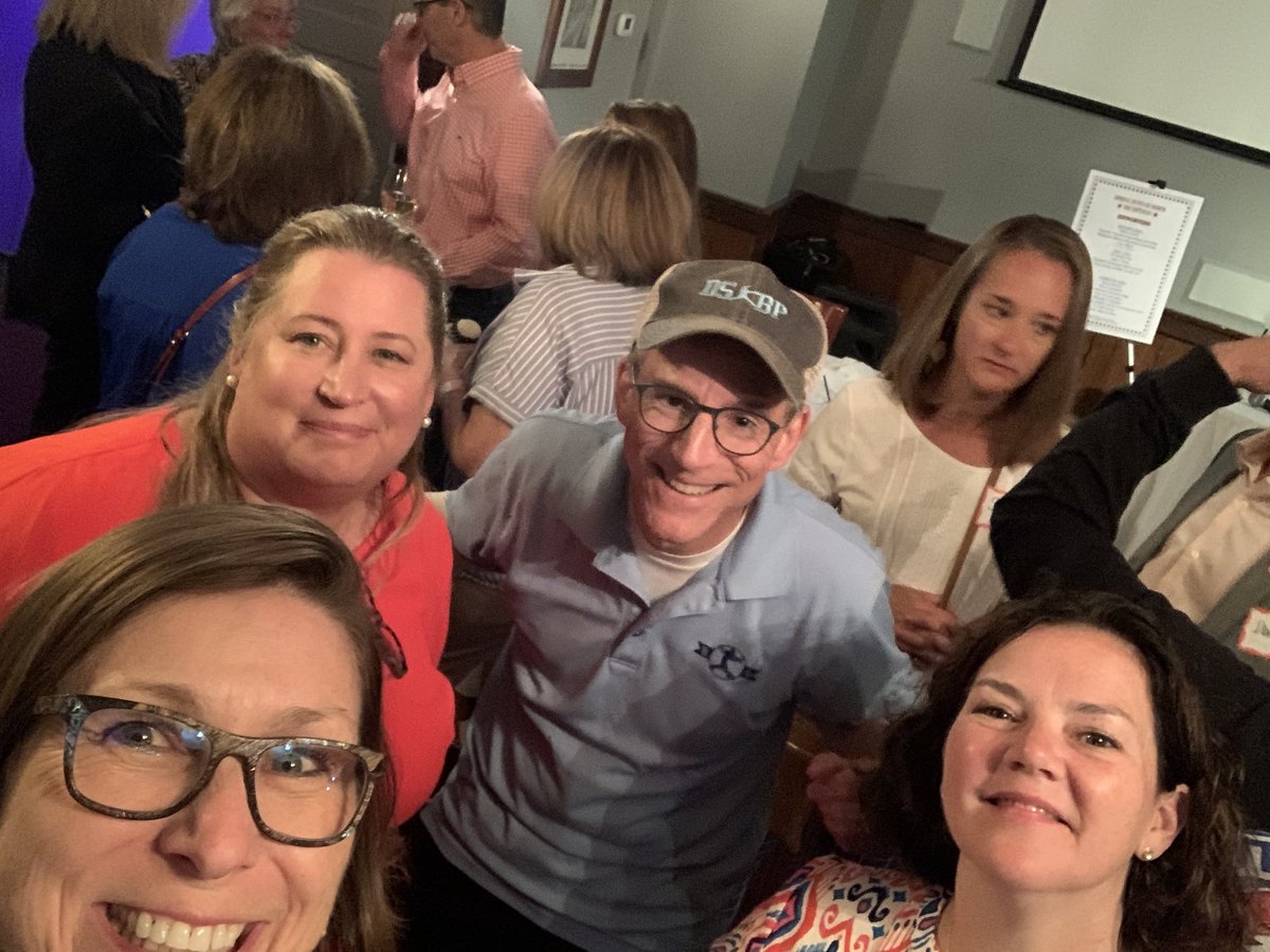 PhilaFreedomGuy's tweet photo. #WhereIsGUY (& Chris) so, after our Sball win. I joined Chris for a fun event at #30Main to support my next StateRep #SarahMarvin. A teacher committed to helping children succeed—knowing that parents are their first & most important teachers. 👍🗽🇺🇸😊 https://t.co/TX193cZVOr