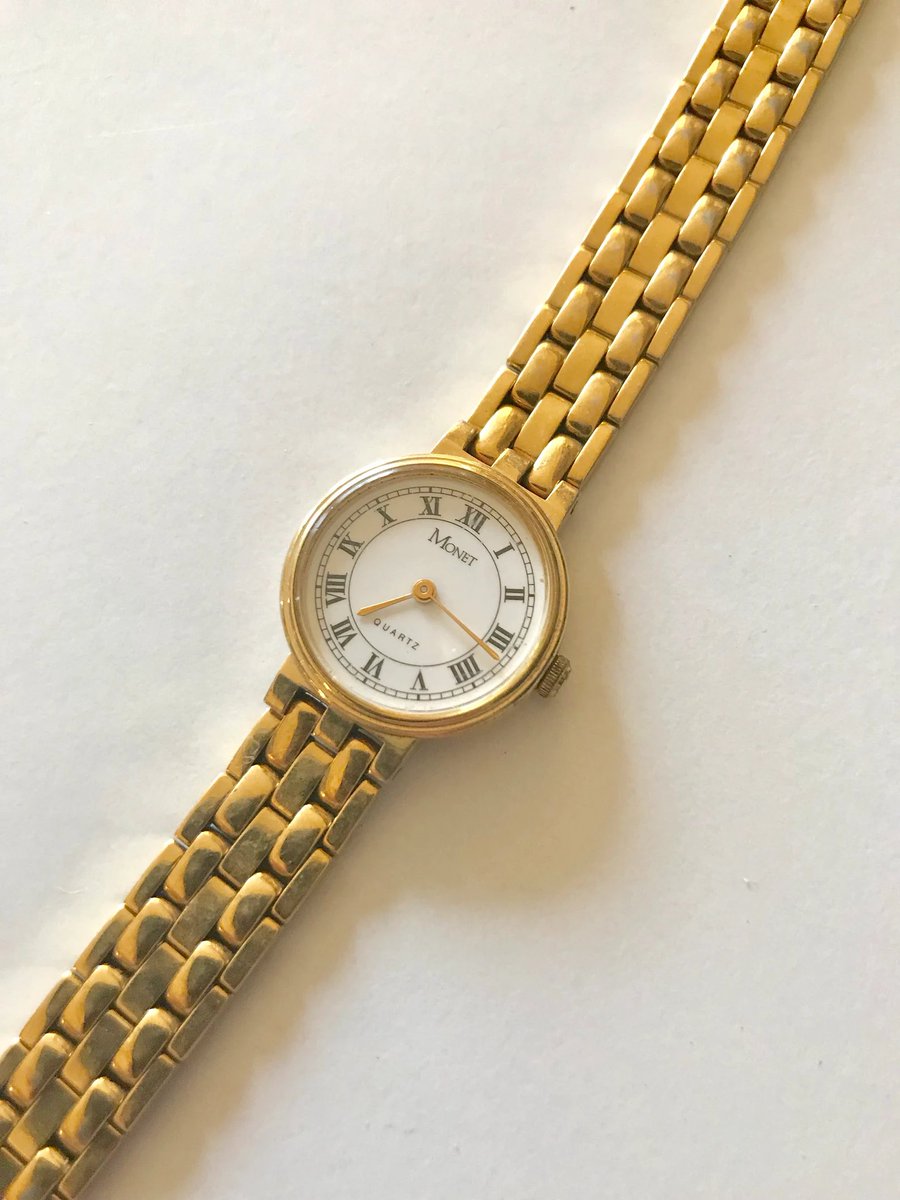 KolaBlueRose's tweet photo. Ladies wrist watch, Monet quartz vintage fashion https://t.co/fdm8MP2r1y https://t.co/jScvqo01xl