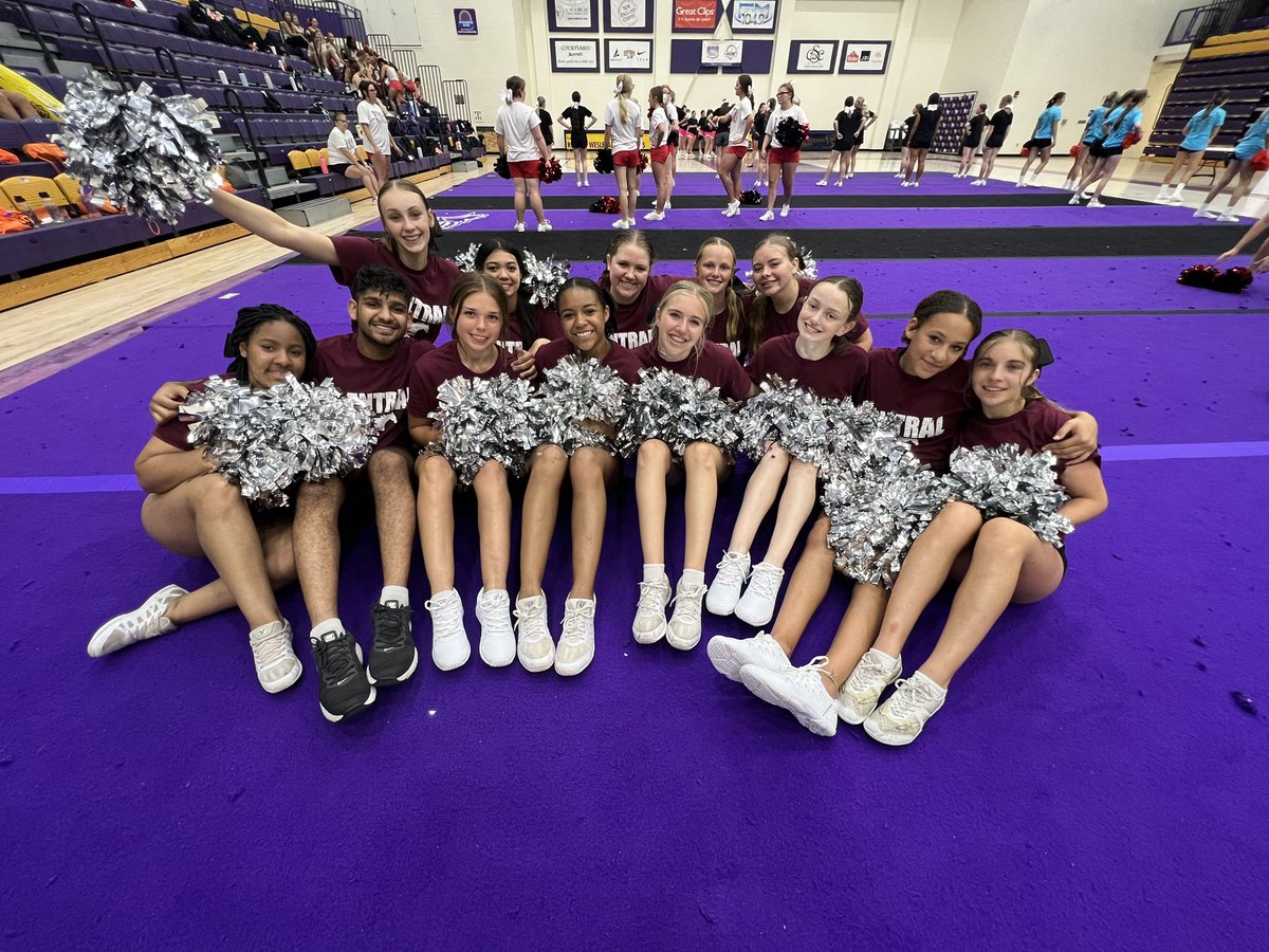 SCMustangsCheer's tweet photo. ✨ successful camp starter pack 👉🏼 

🫶Runner Up Gameday performance 
🫶4 All American Team Members 
🫶2 Pin 📌it forward recipients 
🫶2 Superior performance ribbons 🎭 
🫶Consecutive spirit award winners🥇 

#SCCheer #SuccesfulCampWeek #Stangs #Mustangs https://t.co/Uyk8bIjs5e