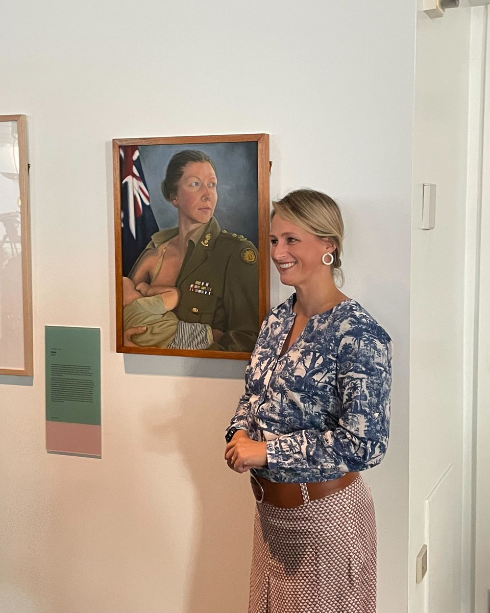 MESHealthAus's tweet photo. Congratulations to retired major Anneke Jamieson who has won the 2022 Napier Waller Art Prize.
Her portrait titled 'The Promotion' depicts a service woman in uniform breastfeeding her child.

#MESHA is proud to sponsor the #NapierWallerArtPrize.
https://t.co/Wxuvm4Ktp9 https://t.co/XP6rB3h6Gh