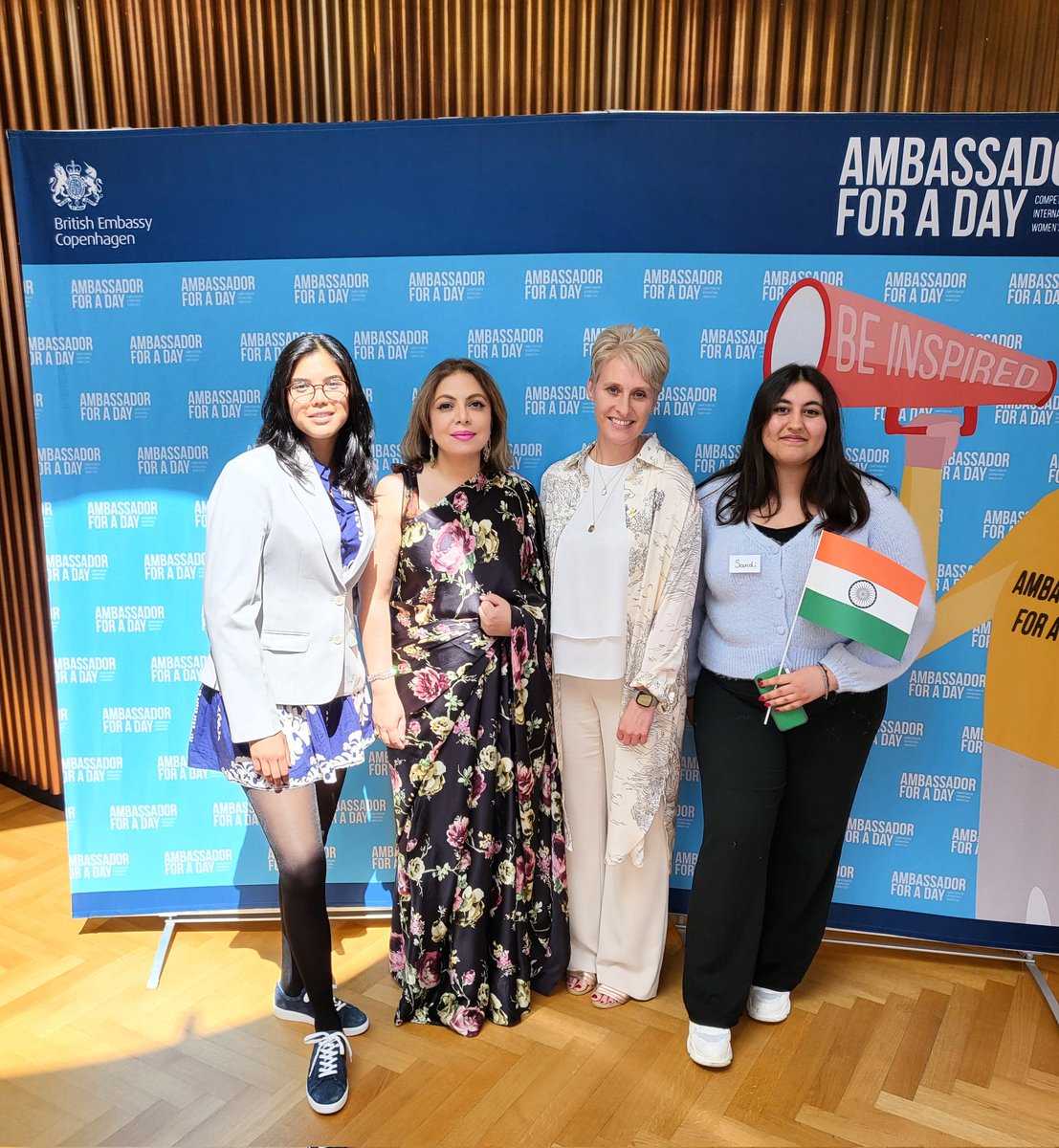On #WomenInDiplomacy day, happy to be mentoring young girls along with the British Ambassador @EHopkinsFCDO and other lady Ambassadors in Copenhagen as part of the #AmbassadorForADay initiative..here's to a brighter future for all!