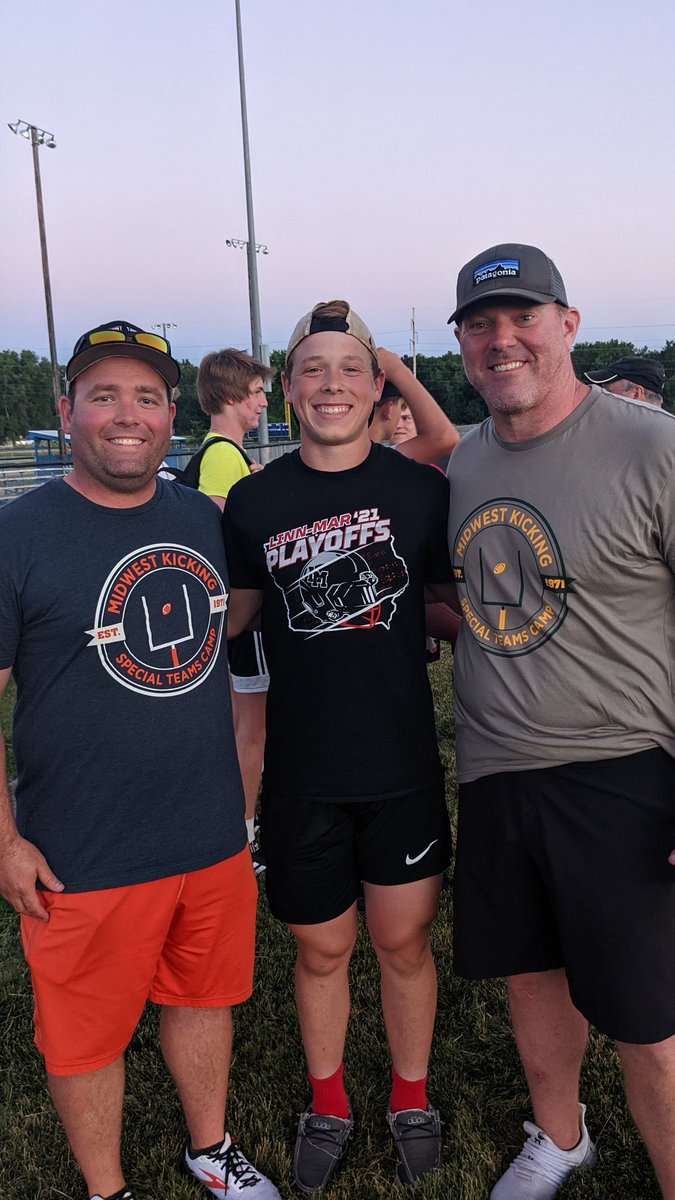 hayden_thoms's tweet photo. Thank you @MWKCAMPS for a great camp yesterday. 2 points shy of an all-time camp record. I appreciate the invite in August to the Pre-Season Primer and can't wait to get to work in Des Moines! https://t.co/iWtzbSwNvG
