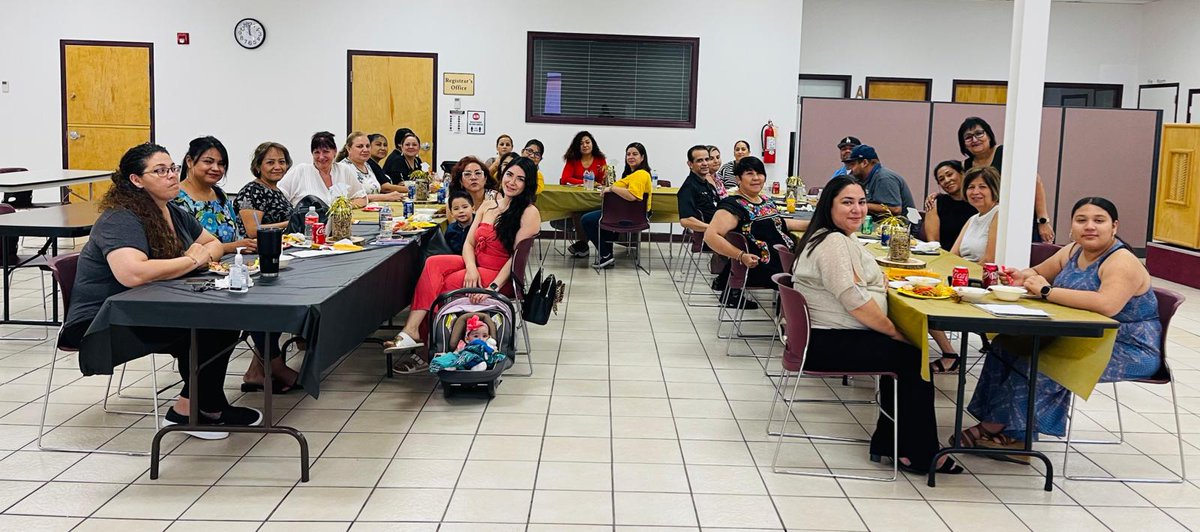 DianaSilva013's tweet photo. Bittersweet day and we gathered and shared a meal. My students will be missed. #YCLC #theelite https://t.co/gZVZvFmUGy