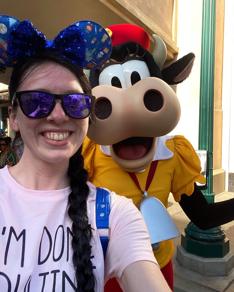 NEW VIDEO POSTED♥️ ✨PLEASE SUBSCRIBE✨ youtu.be/n0CygohqTXA  #DisneyParks