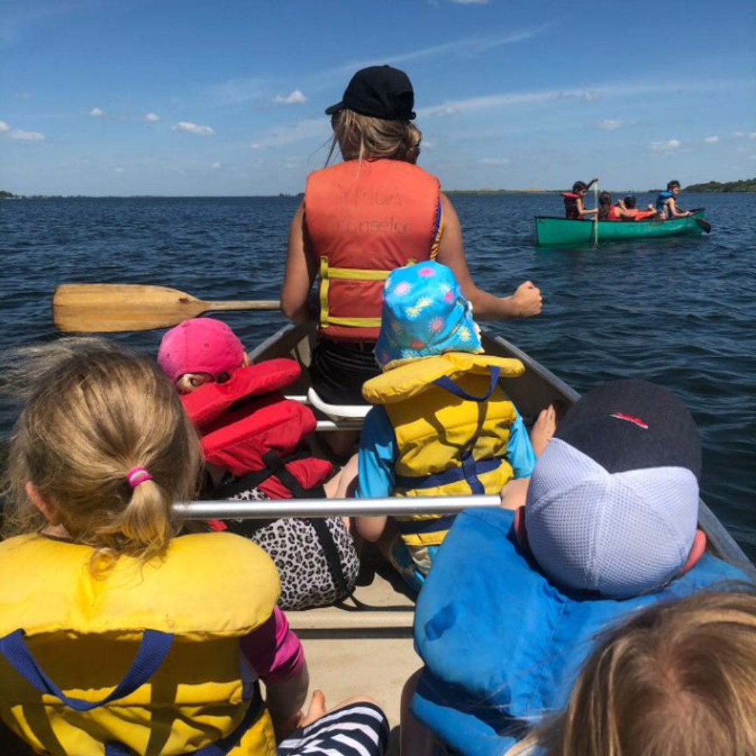 YMCA_Saskatoon's tweet photo. All smiles here! 😊
Have you registered for the YMCA Camp yet?! 🤸🤸🤸
Have a look at what we offer here https://t.co/WtKN0z8fLS
#Summer2022 #KidCamp #YMCA #YMCASaskatoon https://t.co/MytUqG1qjB