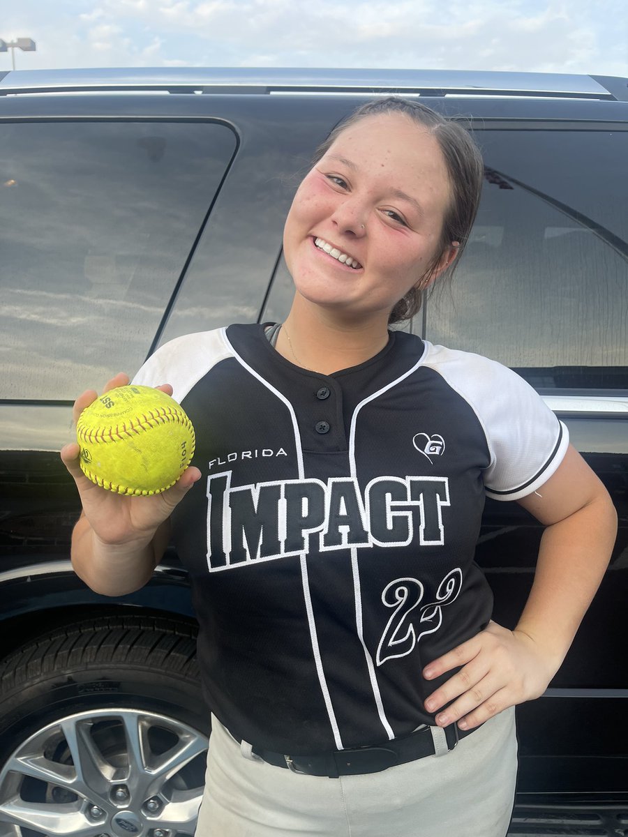 We went 1-1 today @ Scenic City! With a nice home run by our pitcher <a href="/kohanapousson/">Kohana Pousson</a>.  Back at it tomorrow at 11 F4 and 5:30 F2 - Westside park!