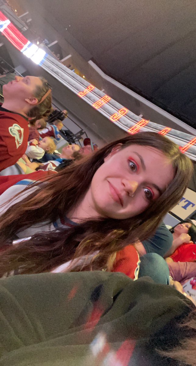 CorinaBarnes19's tweet photo. Sooo ready for this! What better timing than my daughters 18th birthday!! #GoAvsGo #StanleyCup https://t.co/ya5QXacW9x