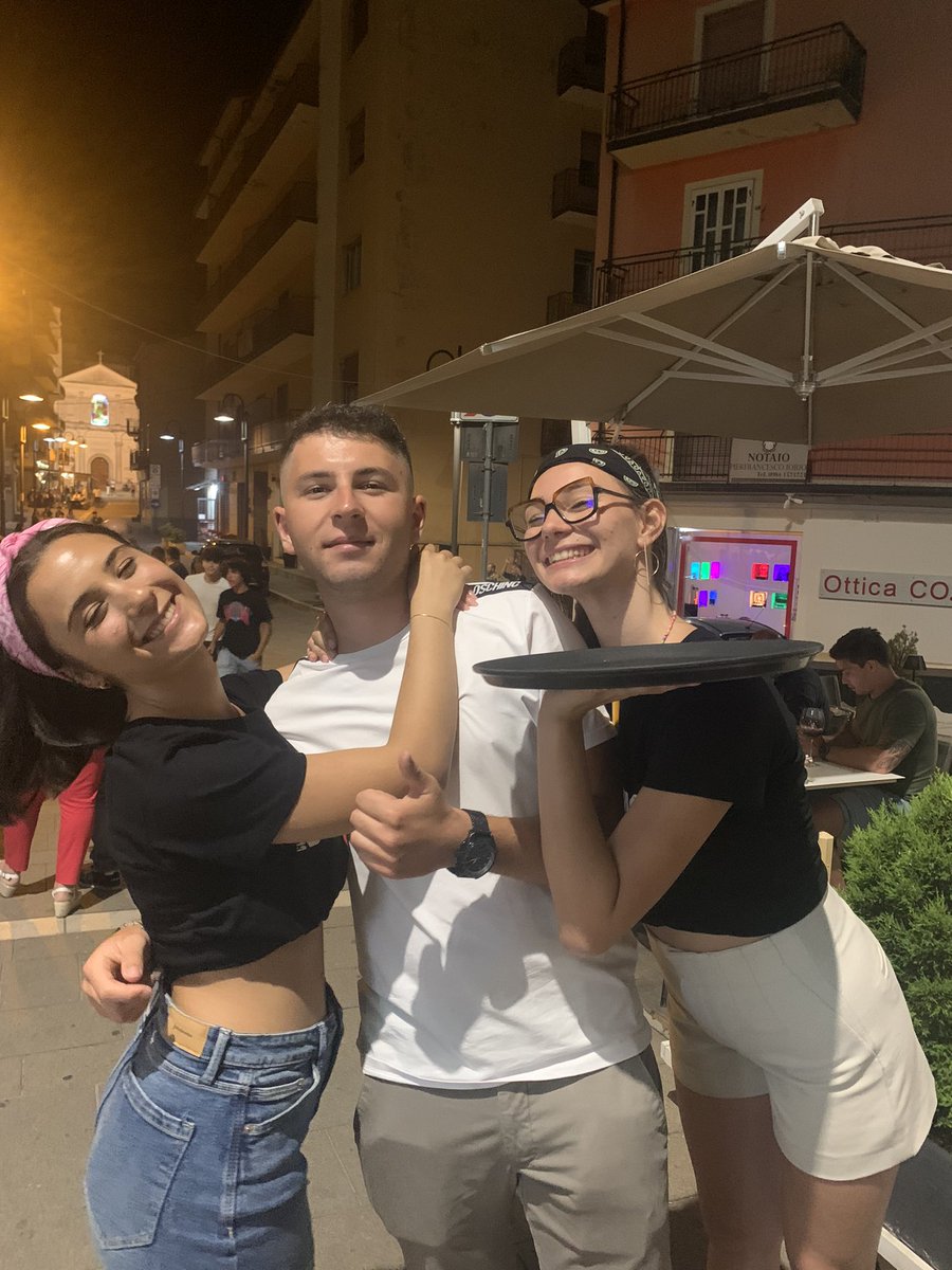 gggggiorgiaa's tweet photo. Ci trovate tutti i giorni al 19
#topdeltop https://t.co/gm7mCH39tp