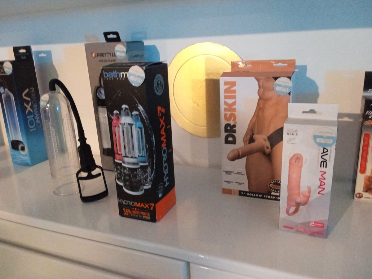 rodxtar's tweet photo. Tienda "foreplay" https://t.co/bPYavOFL0u