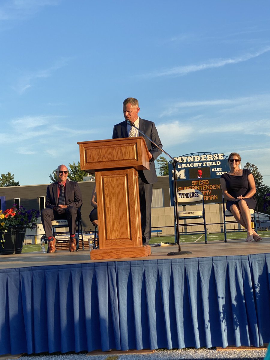 Mrs. Spitzer tweet media