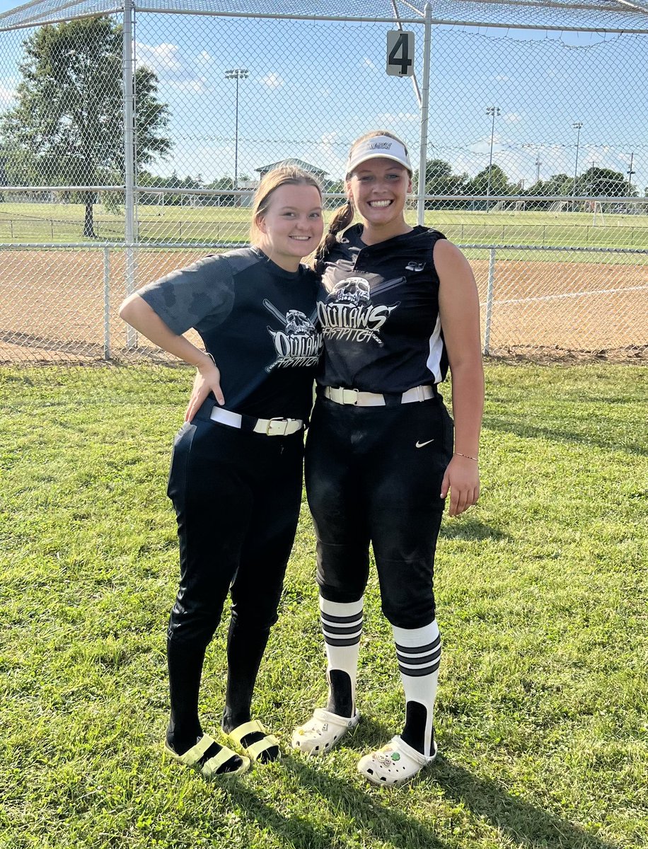 Glad I got to sub for Outlaws 18u these past few days in NJ. Great opportunity to see some new teams, bats and incredible players. I played left field the entire tournament and had no errors. Loved the opportunity to be flexible on the field and see a new perspective on the game.