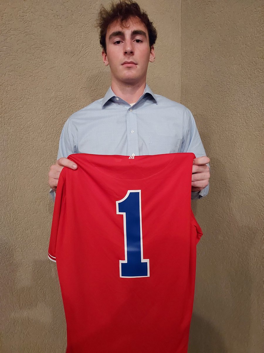 SteveKrah's tweet photo. The 2022 @IHSBCA Player of the Year @andrewdutkanych of @BrebeufBaseball #BAIThisWeek https://t.co/DYnLyLcQst