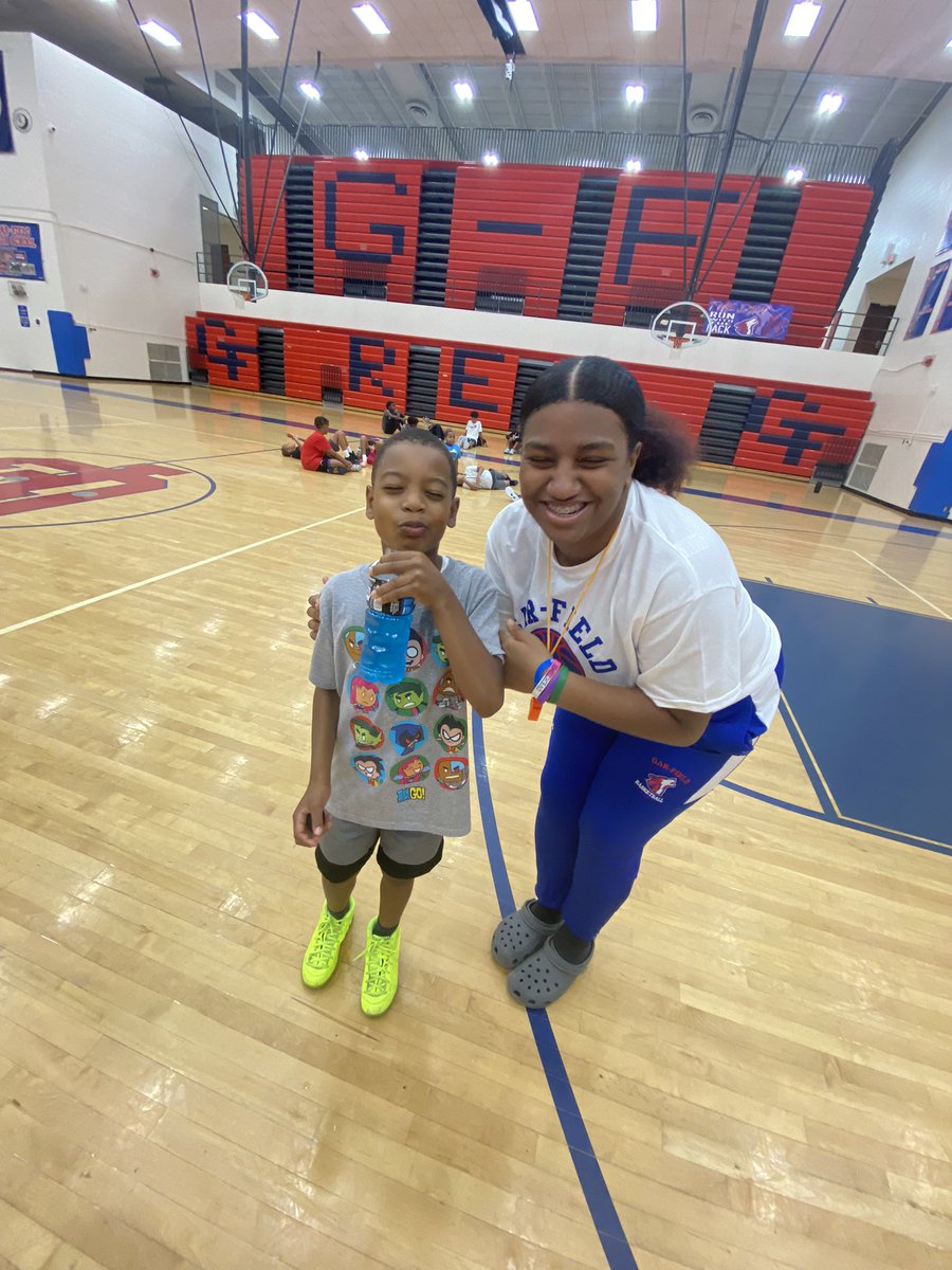 Olivia hamlin tweet media