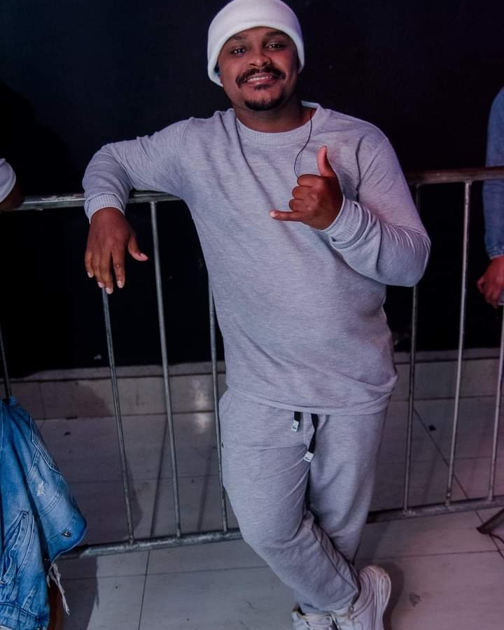 Vamos seguir pagodeando