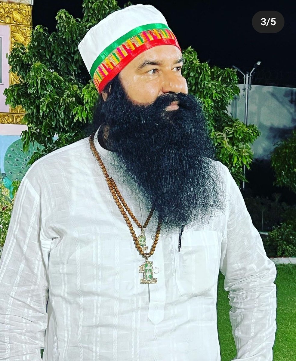 Diksha_Insan1's tweet photo. बरसाई हम सब पर रहमत😍 दर्श दिदार से..
🙏❤️
#Satgur @Gurmeetramrahim❤️
#Thank_u_for_that https://t.co/NH8pXtmXwi