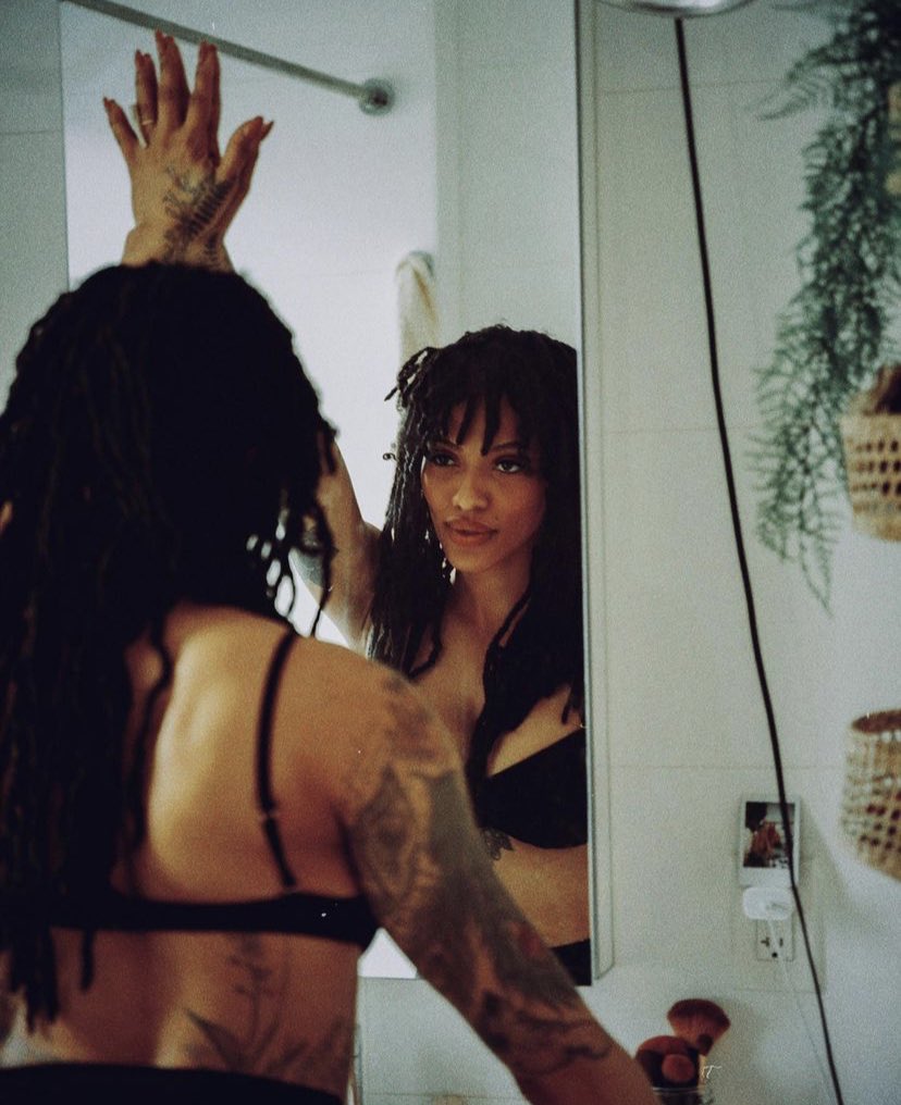 uptonjareau's tweet image. she’s a 10, there is no ‘but’