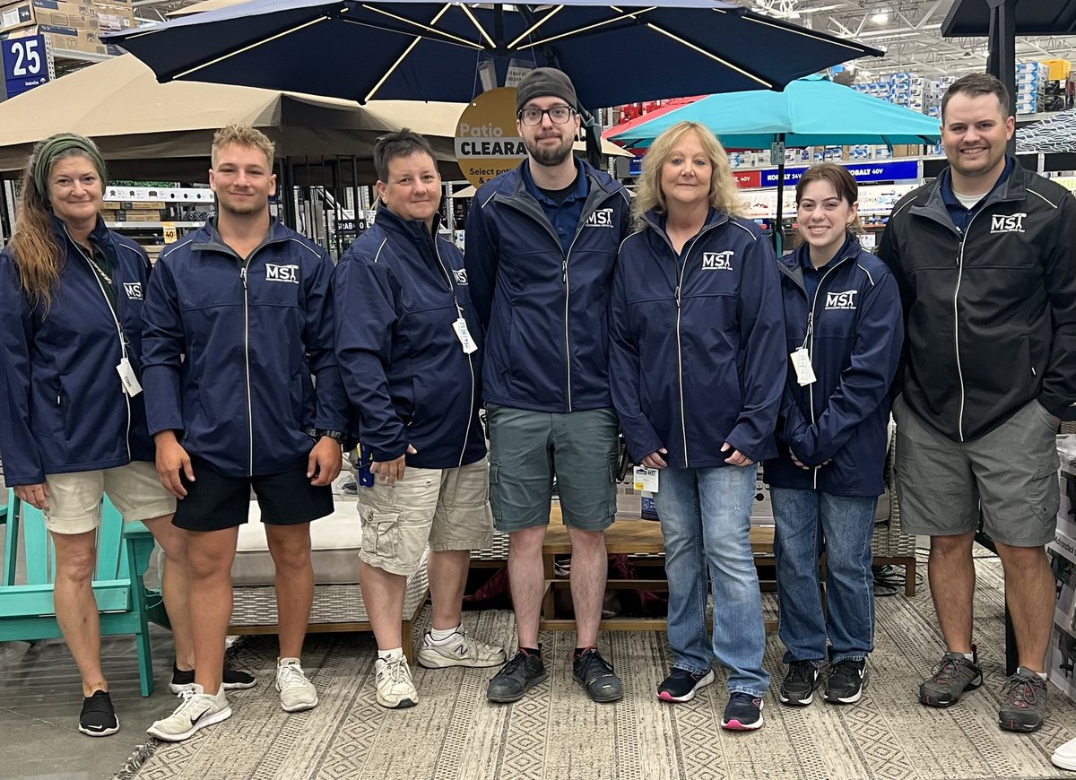 BGiesle's tweet photo. Congratulations to team 2769 and 1098!  These teams have surpassed 3 years accident free! They are sporting around these awesome jackets!  #nailedit #teamwork #SafetyFirst https://t.co/nhFLx4D5RZ