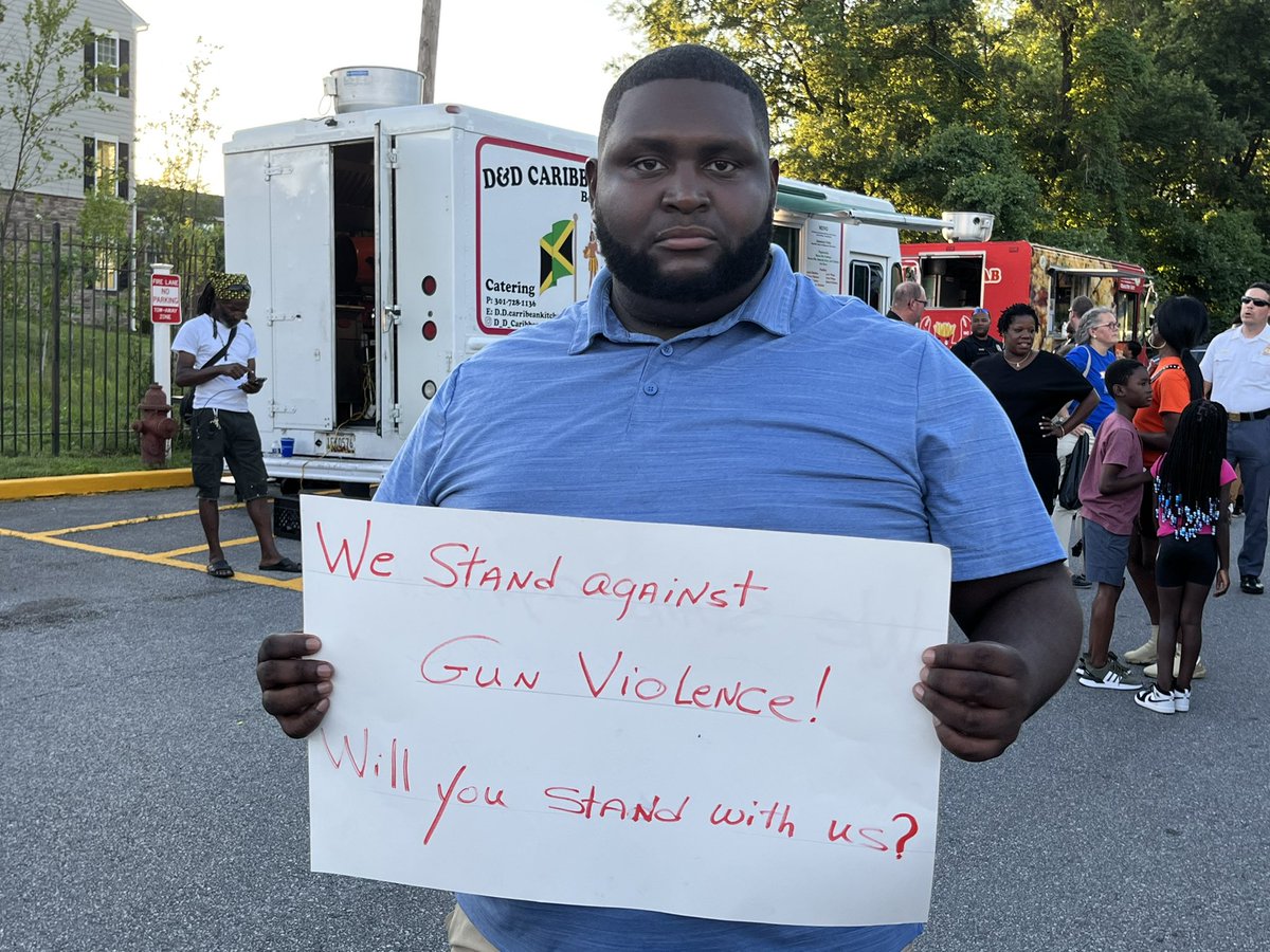 Sean stands with the rest of the SAO team against gun violence. Will you tag us and stand with us? Also, come out to our gun violence awareness event, Our Streets Our Future, on Tuesday, June 28th at 5:30 pm. Click the link to sign up and for more details. OSOFKICKOFF2022.EVENTBRITE.COM