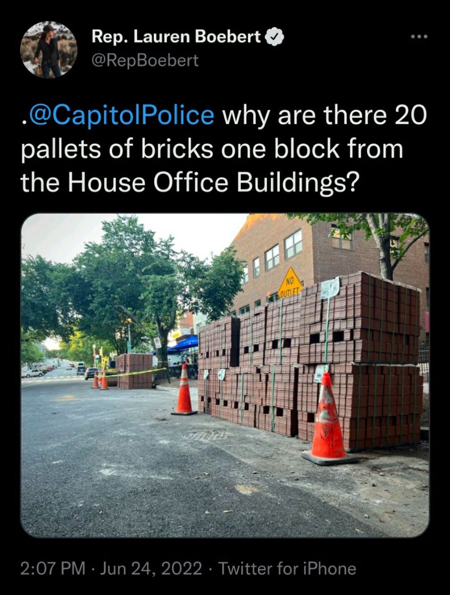 oregonfugative's tweet photo. https://t.co/bXn7EtDUPs