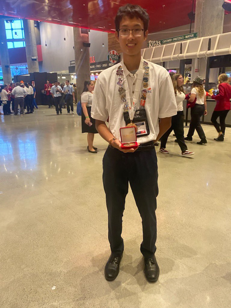 MiddletonSTEM's tweet photo. SkillsUSA..Middleton takes GOLD..Middleton takes GOLD!!! William Vu, you are AWESOME! MIT is getting a GEM🤗#TigerprideTigerProud #2TigersMITbound #preparingstudents4life @SDHCMagnet @HillsboroughSch @HCPSCTAE @TampaBaySTEM @AddisonGDavis https://t.co/LOPfTQNLRf