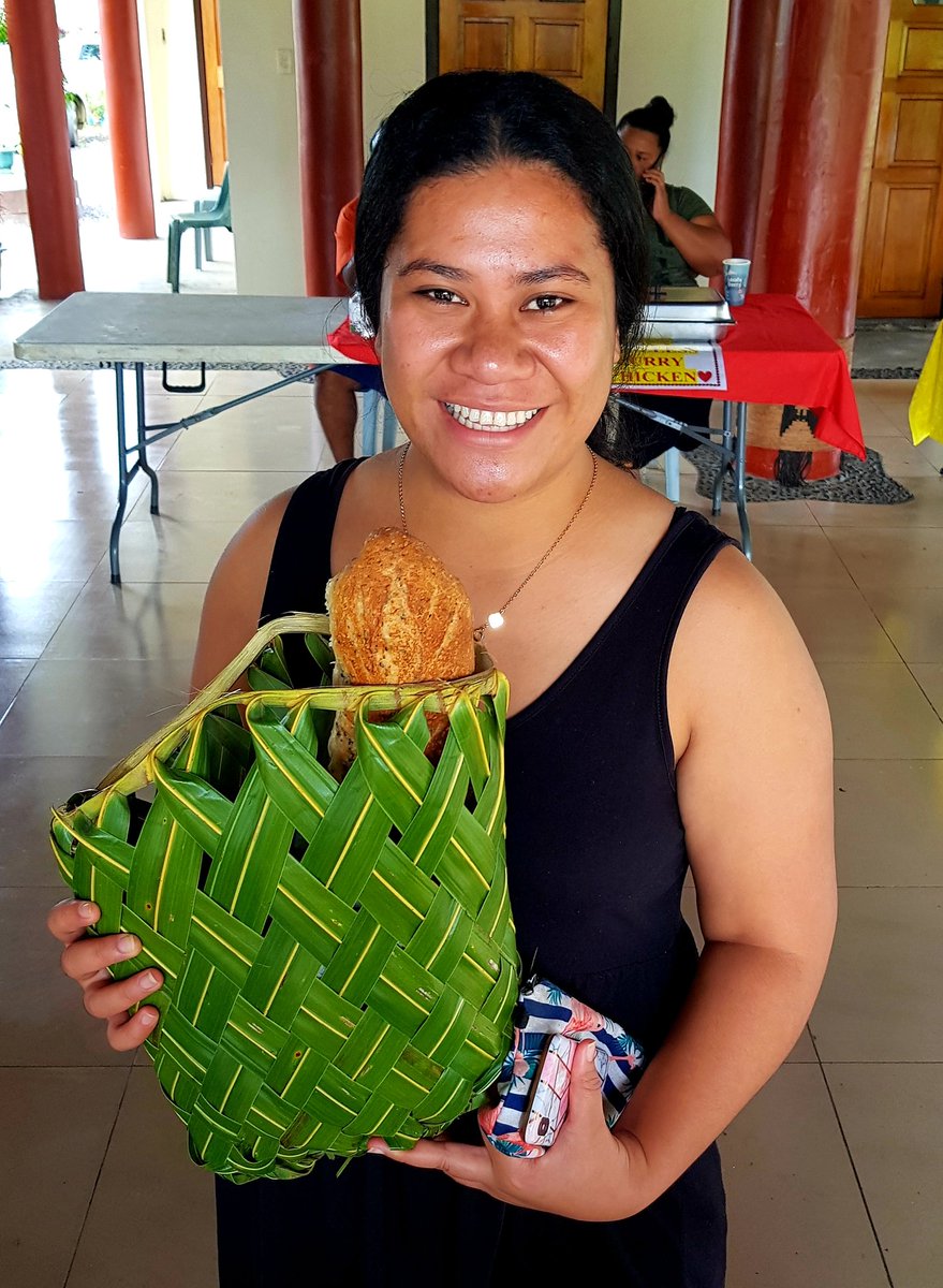 SWAG_Samoa's tweet photo. #SWAG is the ONLY MARKET in SAMOA that #bans single-use plastic and styrofoam! We thank everyone who either brought a #reusable bag or took home an #atolauniu!π±π»π₯π #KeepSamoaBeautiful!
#zerowaste #noplastic #nostyrafoam #greenmarket #reducereuserecyclerefuse
#womengrowers https://t.co/eHrh56Nr9N