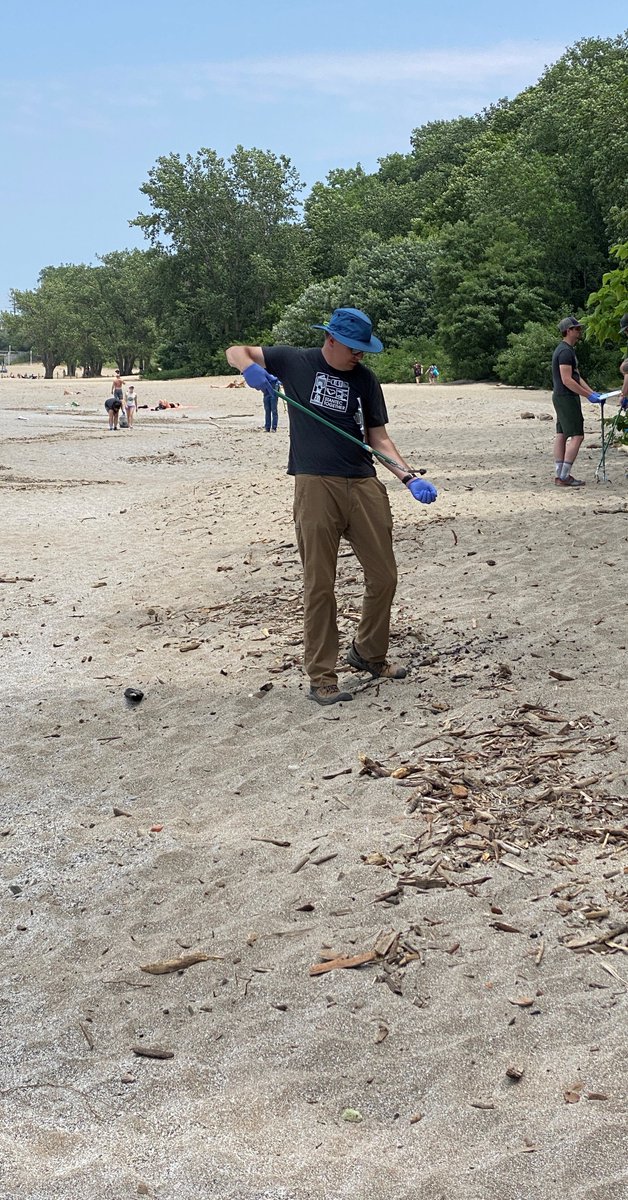 Krishna_H2O's tweet photo. At @Stantec we always have our communities in mind. #Cleveland @Stantec employees had an amazing time on Wednesday June 22 volunteering with @DrinkLocalTap for our company wide Stantec in the Community Week. 1/2 
#StantecTogether #BetterTogether #Community #StantecCLE #SITC https://t.co/a6b9cSEvUP