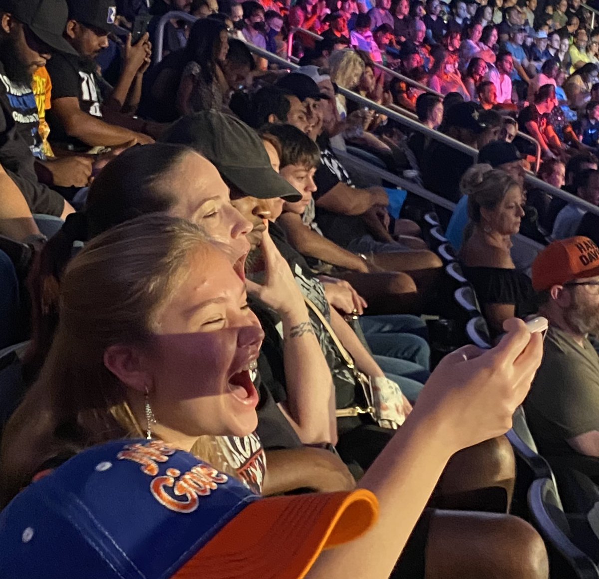 jblaylock07's tweet photo. When @LaceyEvansWWE came out baby girl lost her mind #wwesmackdown https://t.co/x78YVm3DrO