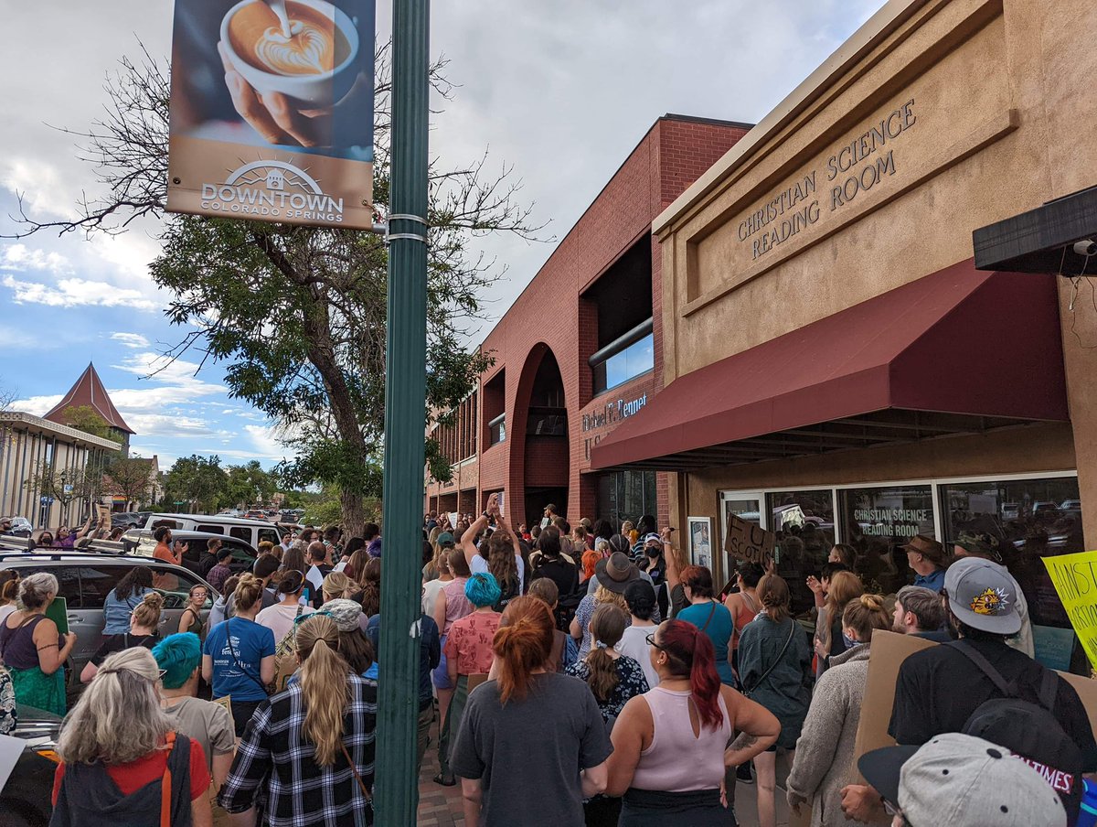 cospringsdsa's tweet photo. Outside of @SenatorBennet’s office in downtown Colorado Springs to remind him that we will accept nothing less from the US Senate than ending the filibuster, codifying Roe v. Wade, and packing the Courts! Photo credit: FightBack News https://t.co/Kn5qOTsBHL