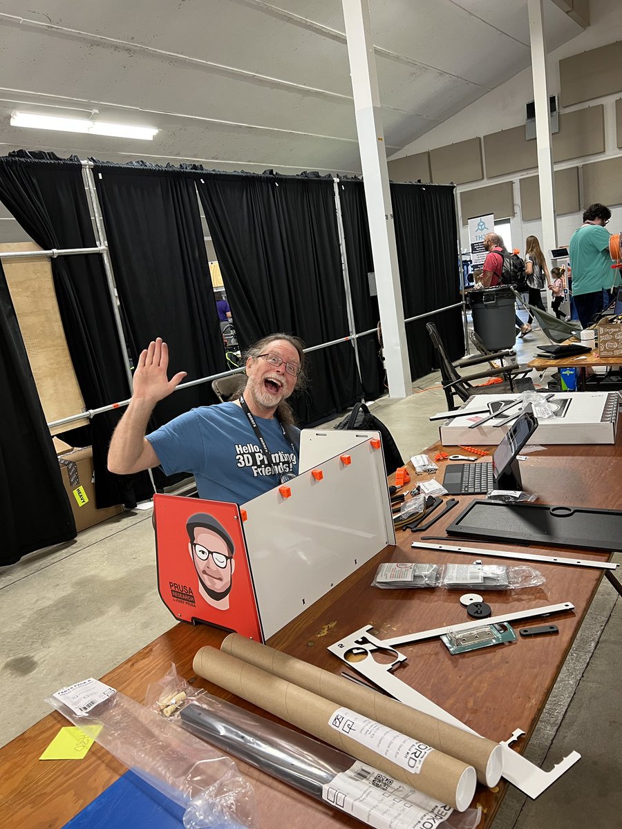 repkord's tweet photo. Amazing @MidwestRRfest setup day! Great help from so many awesome peeps today. Major shout outs to @ChuckHellebuyck @DubMFG @PrimaNeutrina @Bryan_Vines @JoeSpanierMakes @3dgloop &amp; everyone else who helped with setup. Thank you all for making a booth of one feel so full! https://t.co/YVHR4lVFjD
