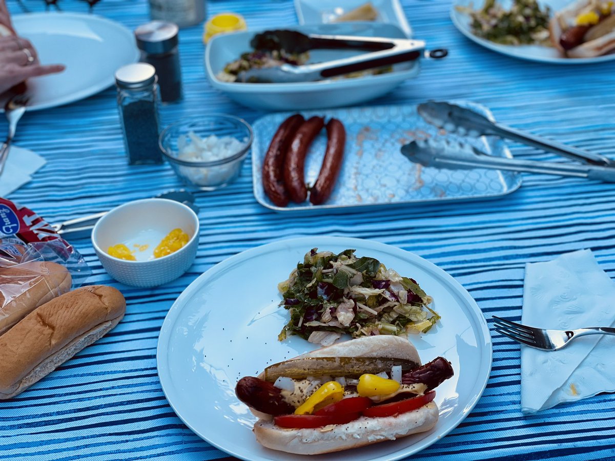 tonightsmeal's tweet photo. Jun 24: Chicago style hotdogs on keto buns. Sliced tomatoes, peppers, pickle  spears &amp; onion w/ celery seed &amp; mustard.
#homecooking #lowcarb #keto #grilling https://t.co/V4AWW0DkFw