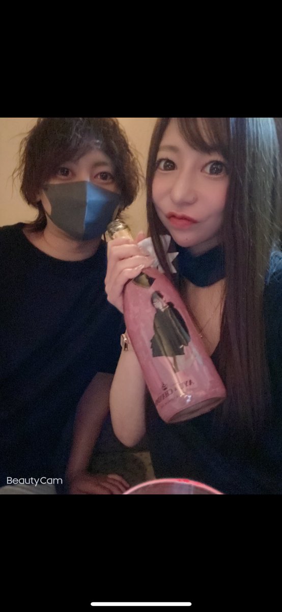 ayuminminminnie's tweet photo. CANDY啓吾代表今年初なのに急に来てお祝いしてくれて、さすがの一言😂
ルミナスあやと、うんキミは私に迷惑かけてるからな！ありがとう😂
LSPじゅんタイミング的に最高でしたわこれからもよろしく🙏
LSP顔面国宝薫！いつまでも顔面国宝と歌うまでいてほしい☺️

#あやと #じゅんじゅん #薫 https://t.co/6kBnQDTRIq
