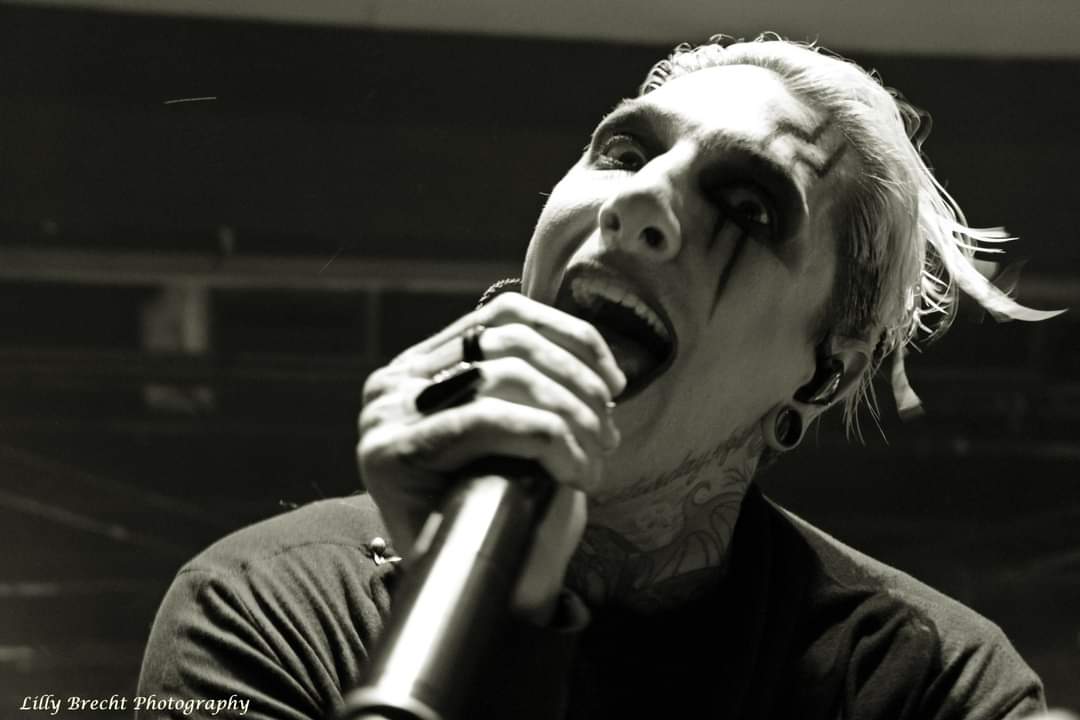 Had an absolute blast Thursday <a href="/ThebbyTheatre/">Thebarton Theatre</a> photographing <a href="/MIWband/">Motionless In White</a> and thanks to <a href="/ChrisMotionless/">Chris Motionless</a> for this amazing shot x #lillybrechtphotography