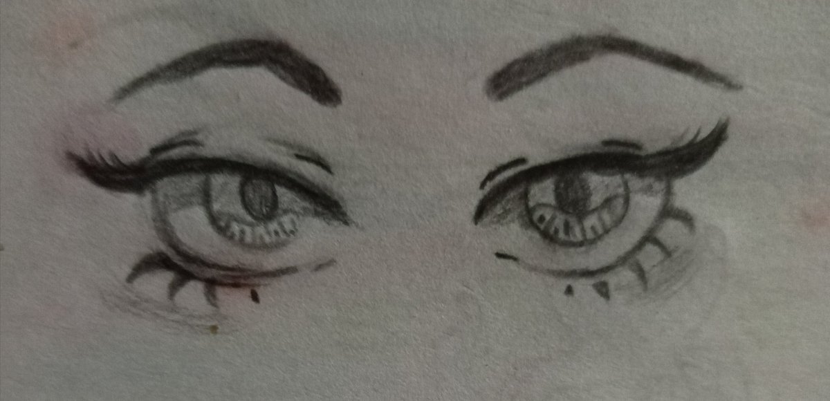 ske_Jazmin_95's tweet photo. Ojitos que dibuje de práctica :3 https://t.co/teIpXW0iA0