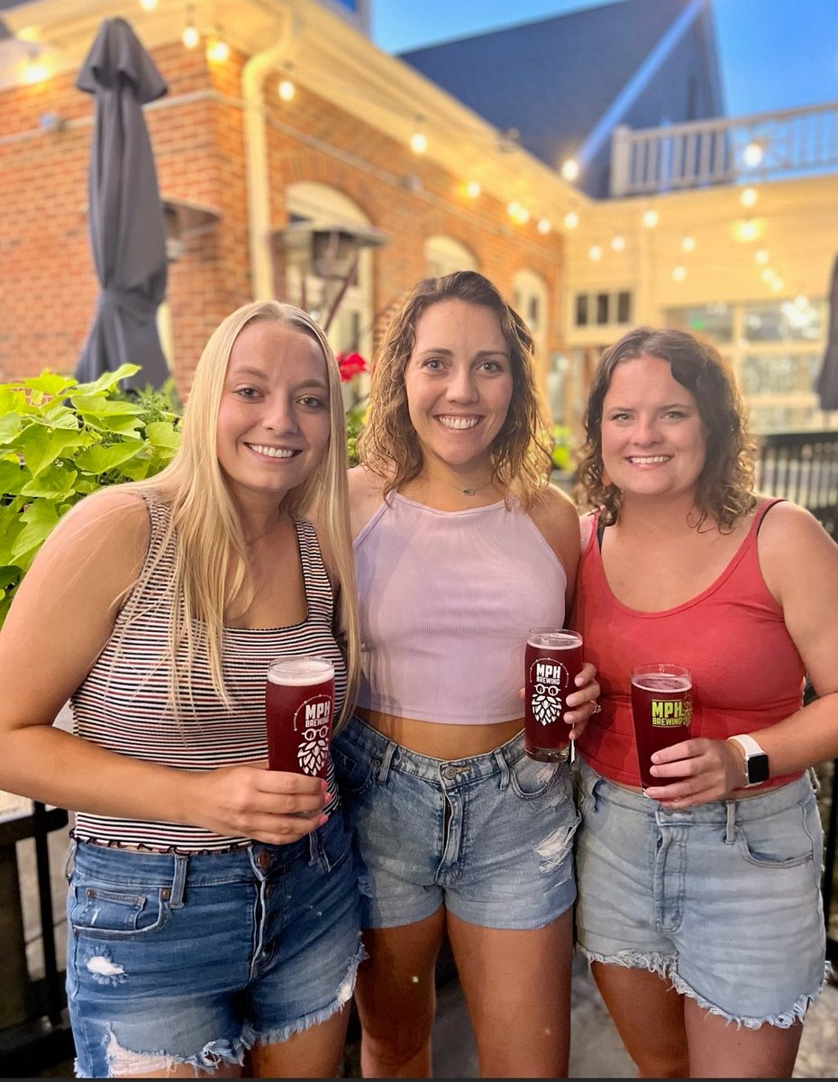 mphbrew's tweet image. Summer Time Sippin'