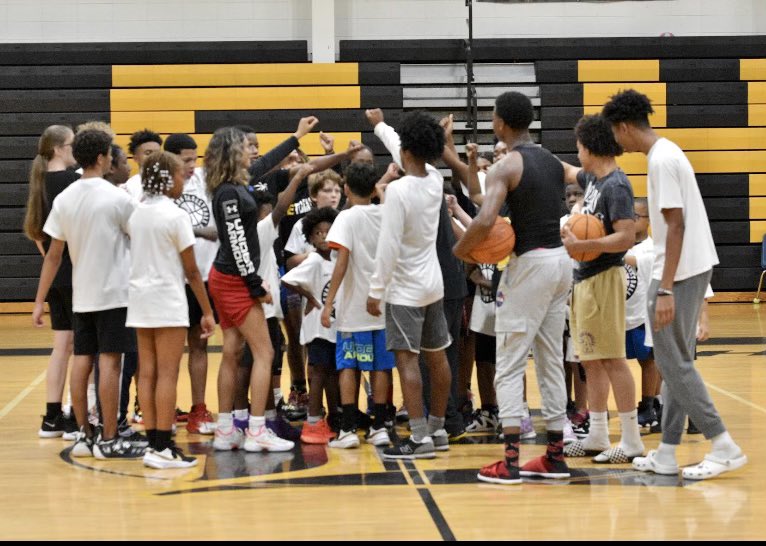 Evans Lady Knights Basketball tweet media