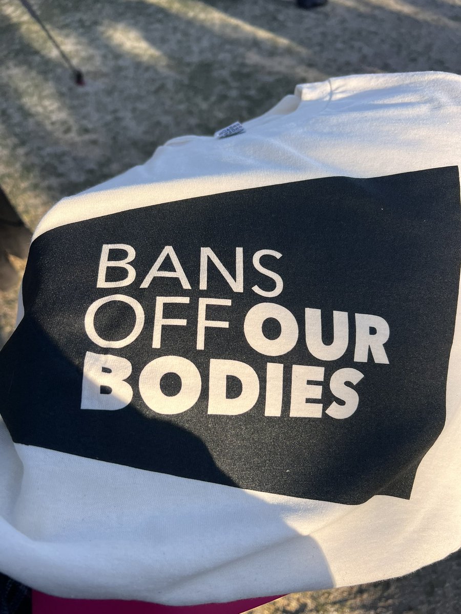 chandrimatweets's tweet photo. “Injustice anywhere is a threat to justice everywhere. We are caught in an inescapable network of mutuality, tied in a single garment of destiny. Whatever affects one directly, affects all indirectly.” -MLK
❤️ #ScientistsForReproductiveJustice https://t.co/2cgYYKPy6L