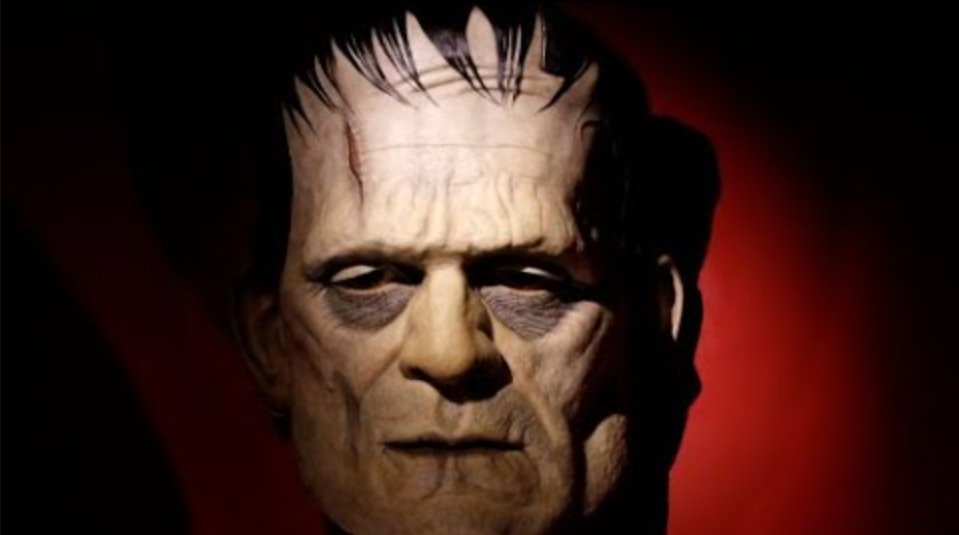 Wiping the smile from your face

Sabbatean-Frank(enstein) Origins of Drag Queen Story Hour - go.shr.lc/3OJ17Rh